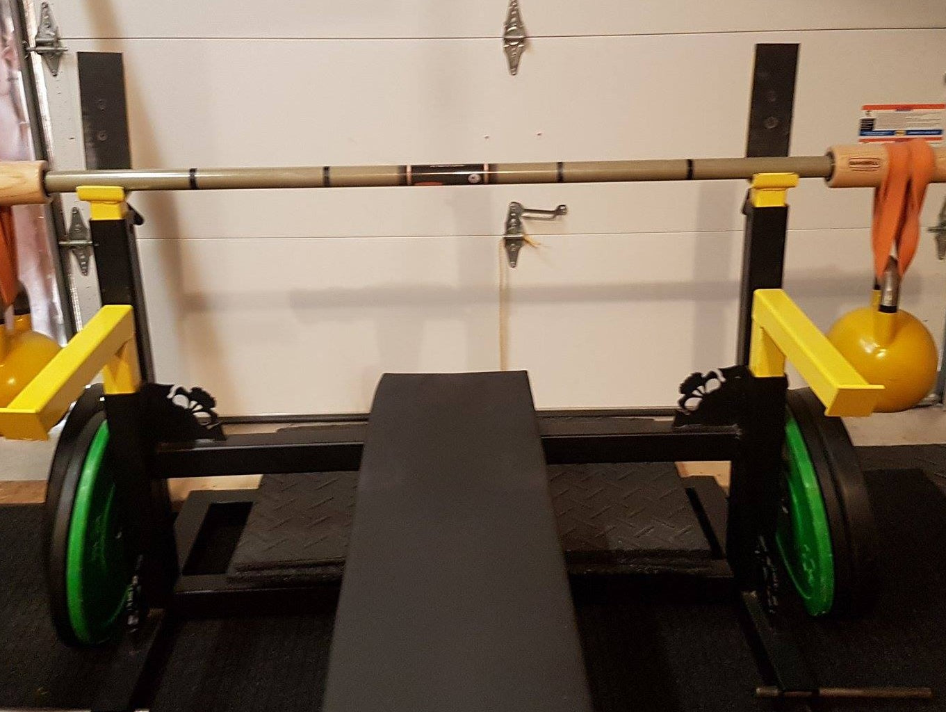Bamboo Earthquake Benching!