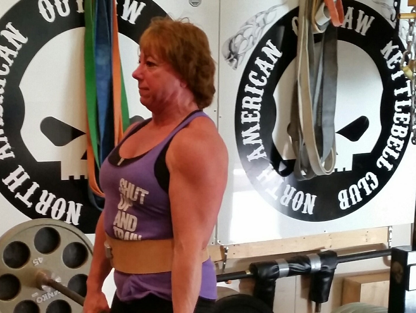 Lower Speed Pulls & Pause Squats 5 Weeks Out !