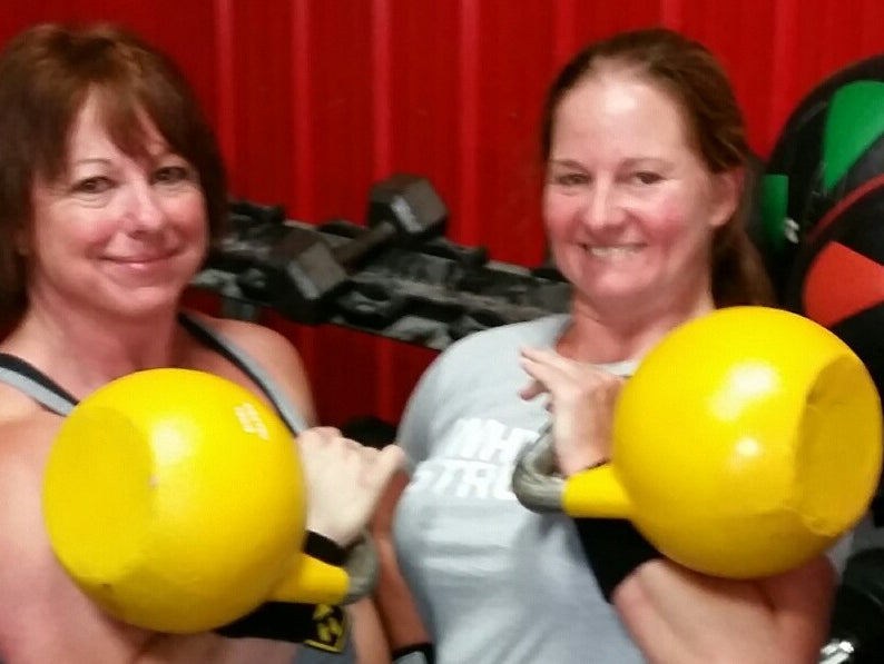 Live, Learning & Passing On Teaching Kettlebells to Mrs. Elitefts