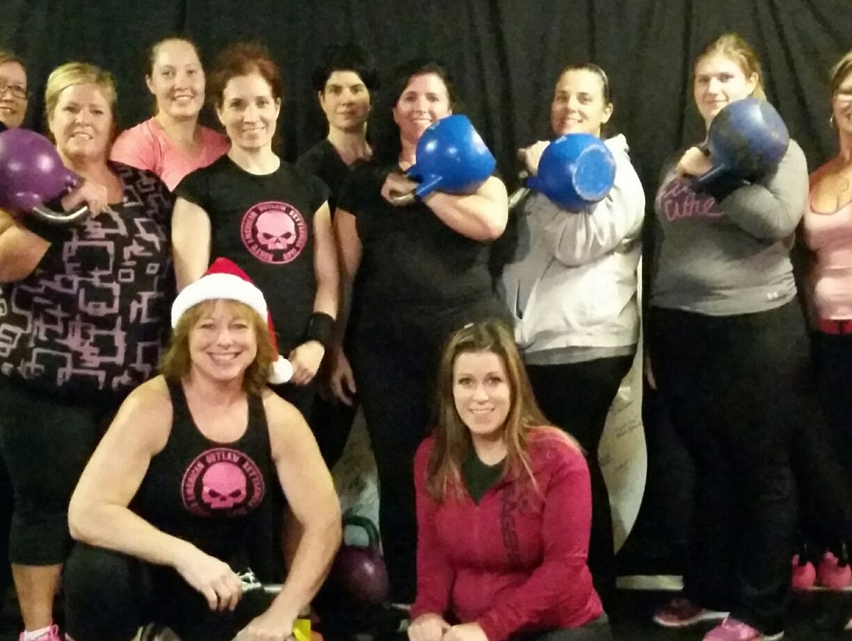 Dec 15th, Outlaws Christmas Kettlebell Challenge! (w/video's)