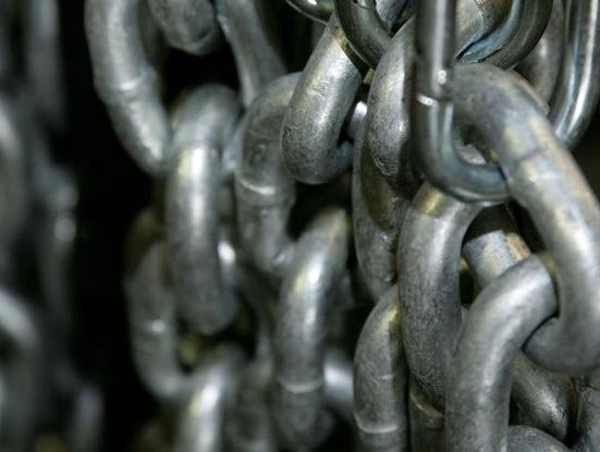 Kirschen's Powerlifting 101: What’s Up With The Chains?