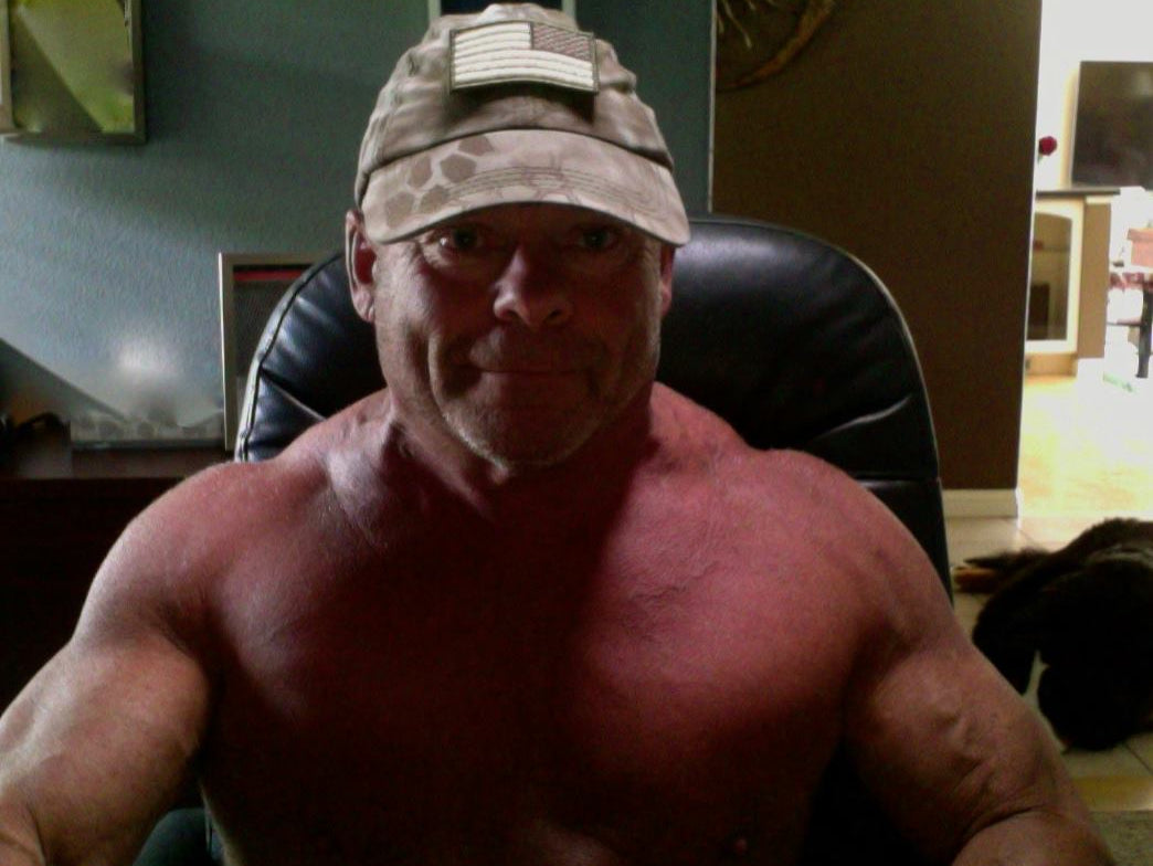 Working Antagonist Muscle for a Greater Pump