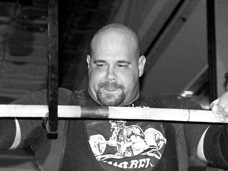 Close grip incline bench