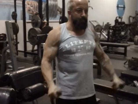 9/3- Raw Bench w/videos and getting nailed from behind