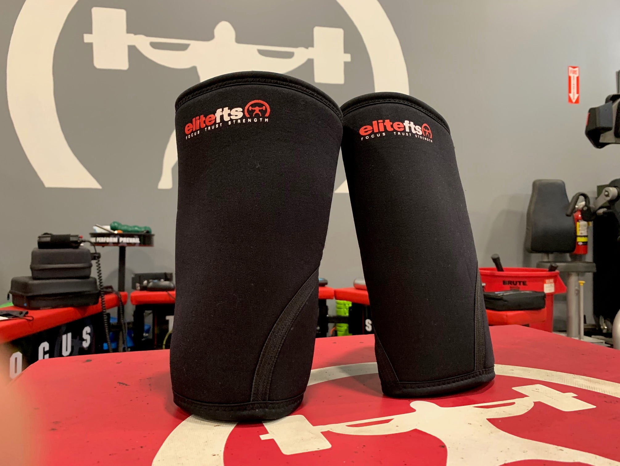 FINALLY! THE elitefts PR Knee Sleeves!