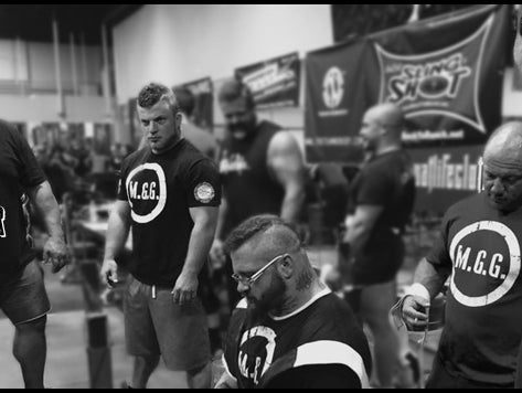 LEAVE YOUR EGO AT THE DOOR: Conventional RAW Deadlifting with Bands- (HD VIDEO INCLUDED)