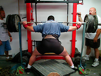 Squatting4BandsLouieDave