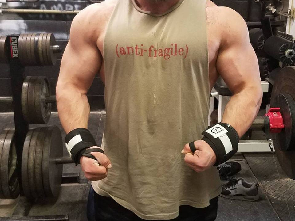 425x2 on Duffalo Bench Press