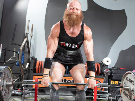 strain while deadlift