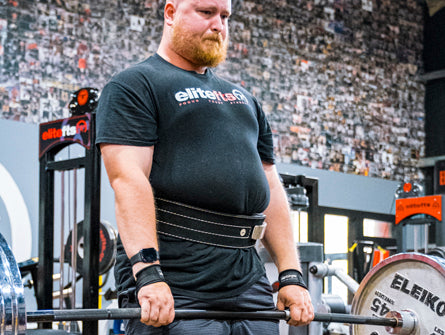 deadlift about to drop by guy