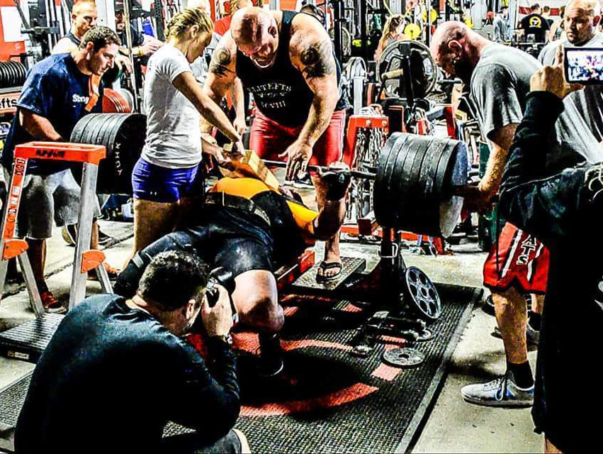 Week 9 Day 1 - Raw Bench Training with VIDEO....