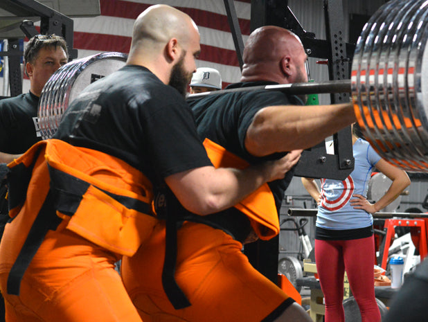 Off Season Training - Week 4 Day 4 - Squatting a Grand....