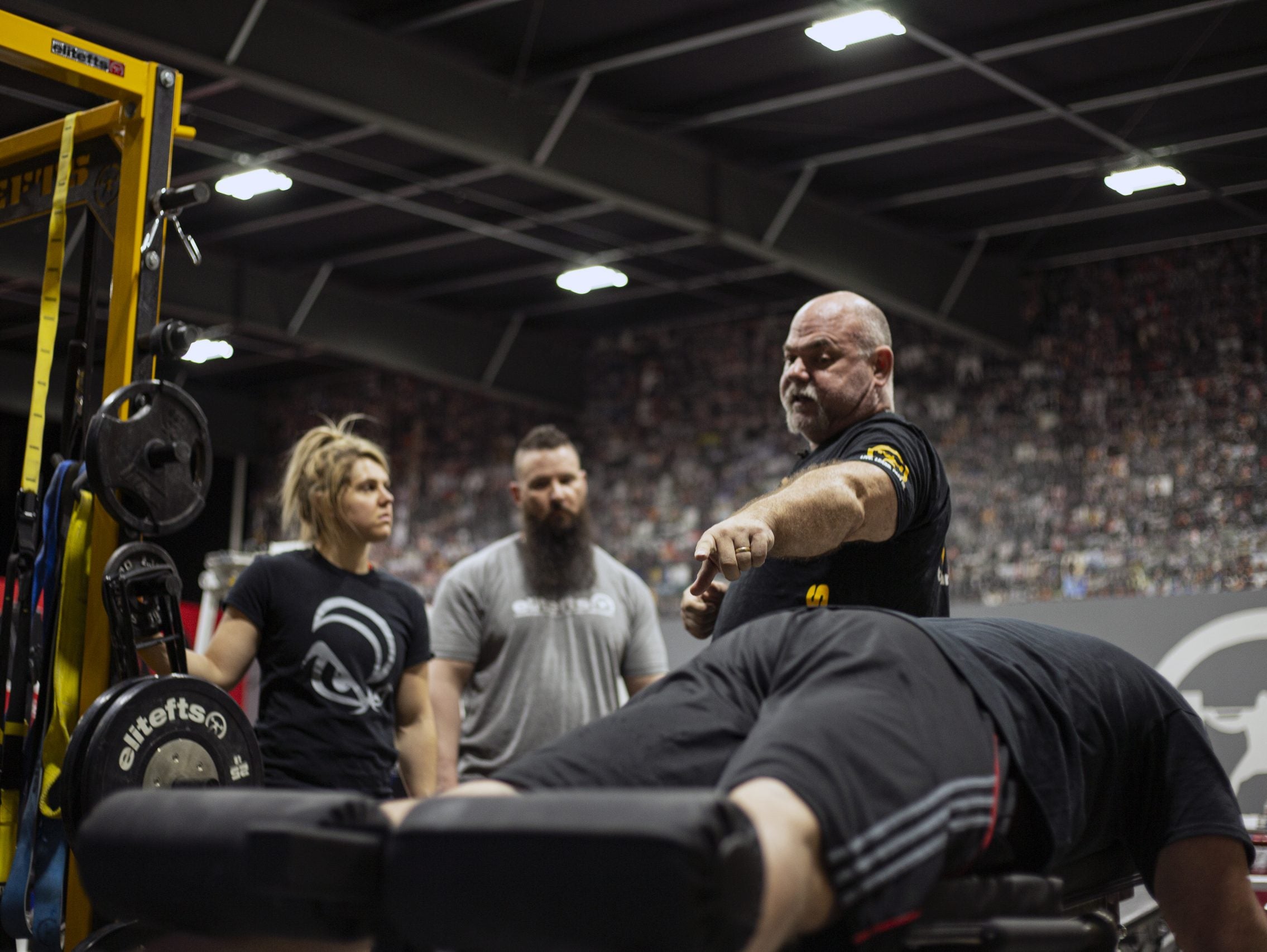 PRONE BANDED LEG CURLS