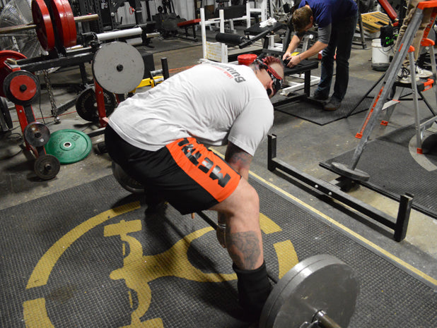 Deathlifts: Hook grip PR 685lbs