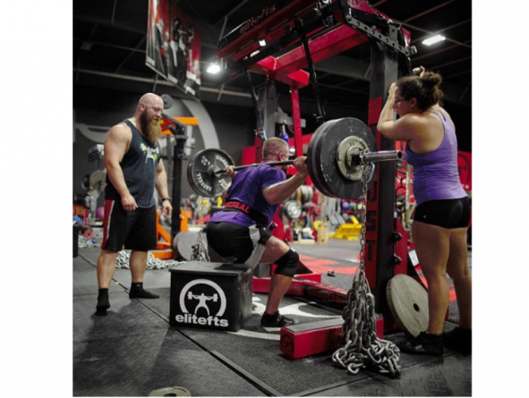 Sunday Squats- Getting Heavier