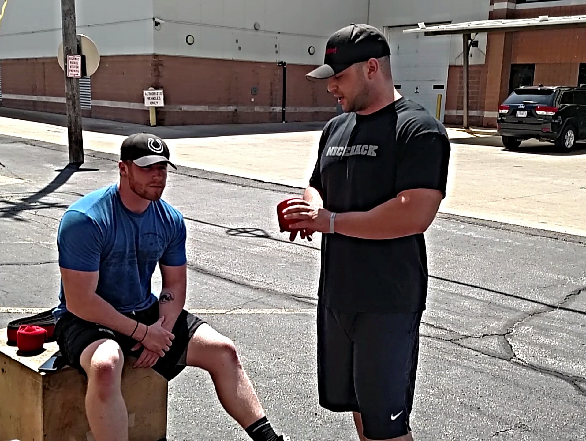 How to Obtain a Strong(er) Knee Wrap