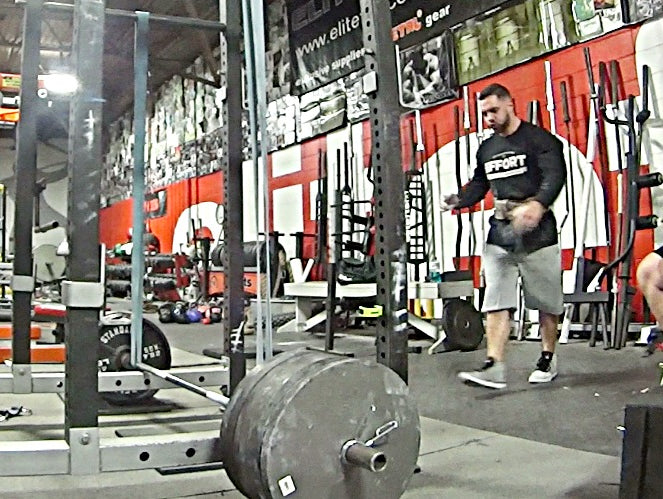 Reverse Band Deadlifts up to 675x1 / Last Max Effort Session before Meet (Video)