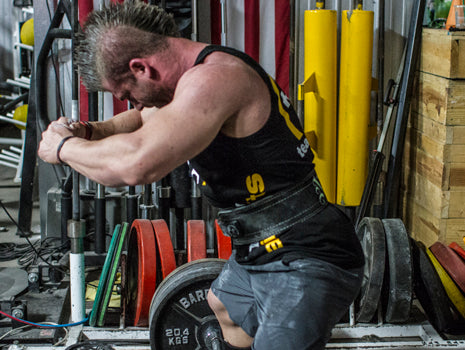 Daily Undulating Periodization: Conjugate Adapted for Raw Lifters