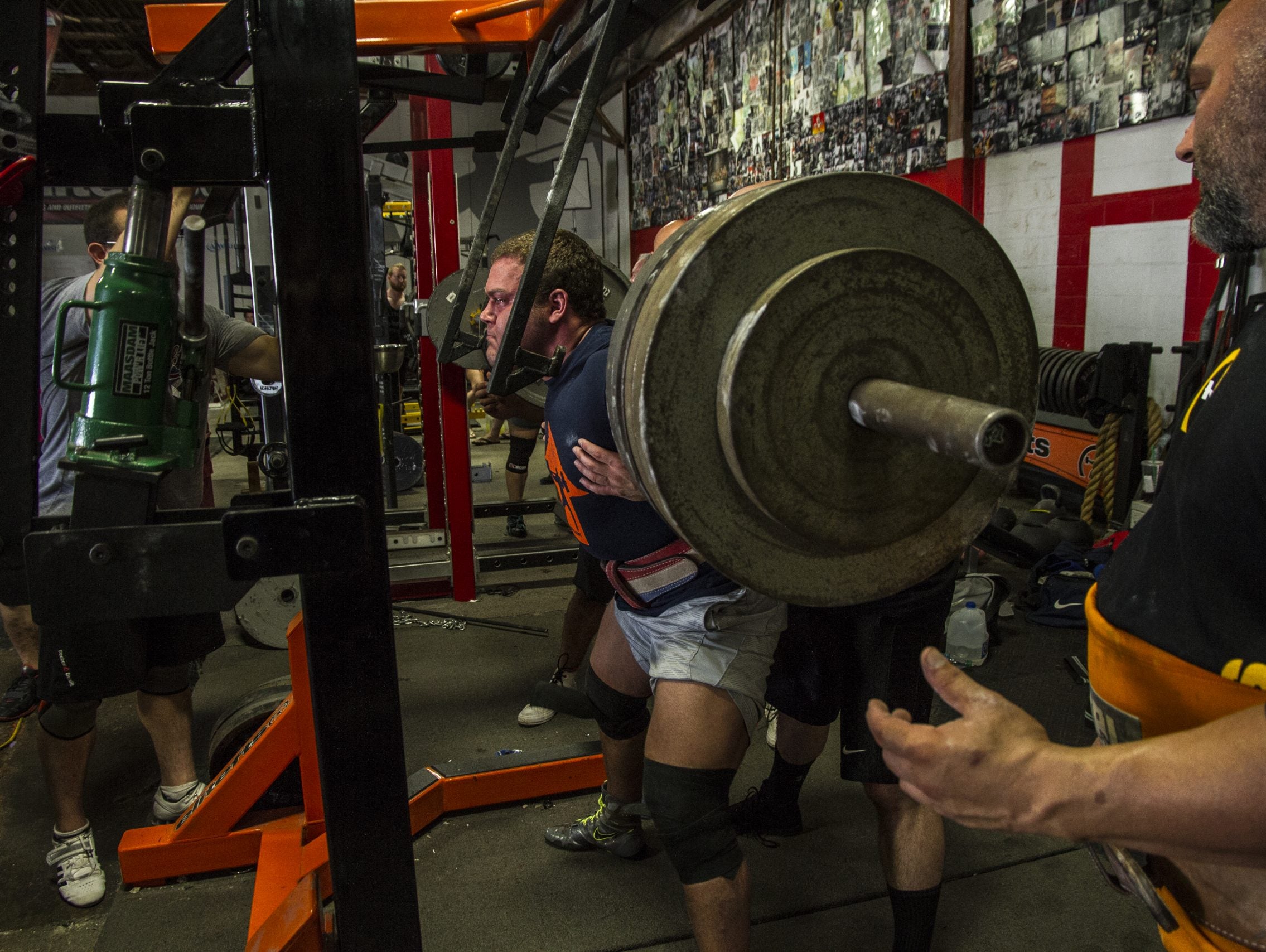 865lb Pause Squat