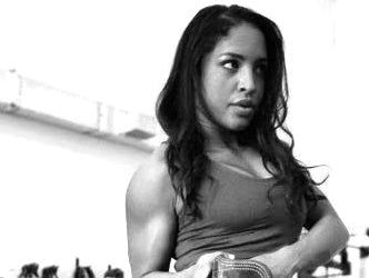 Incline Fat Bar Speed Bench Against Micro Resistance Bands