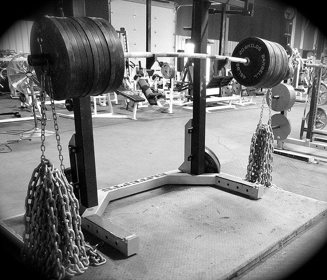 a monolift with various weights ready to use