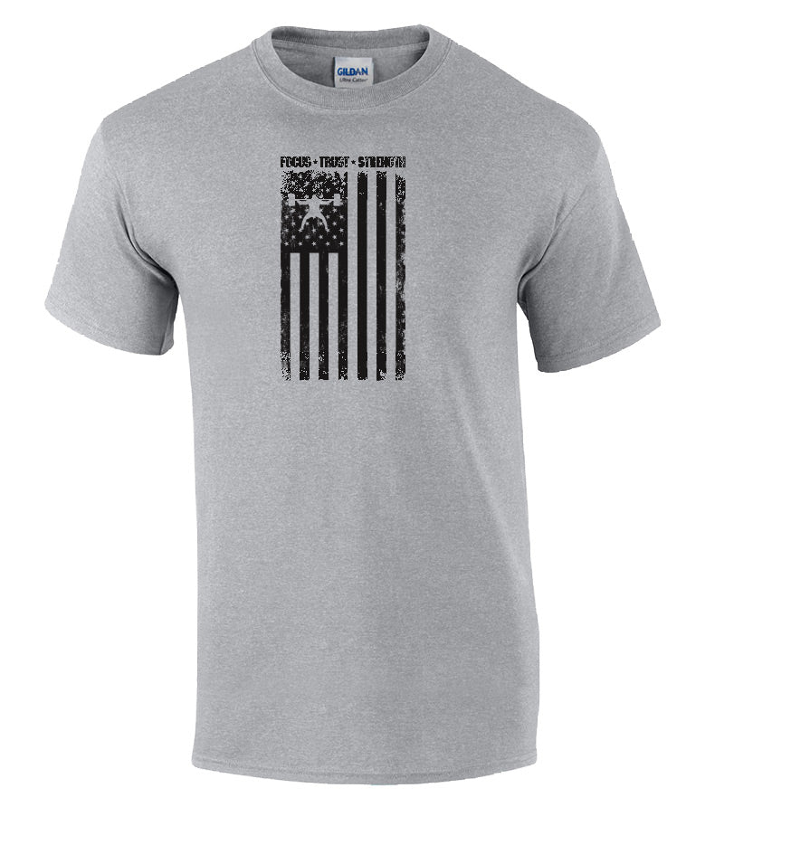 elitefts Focus Trust Strength Flag Black T-Shirt grey