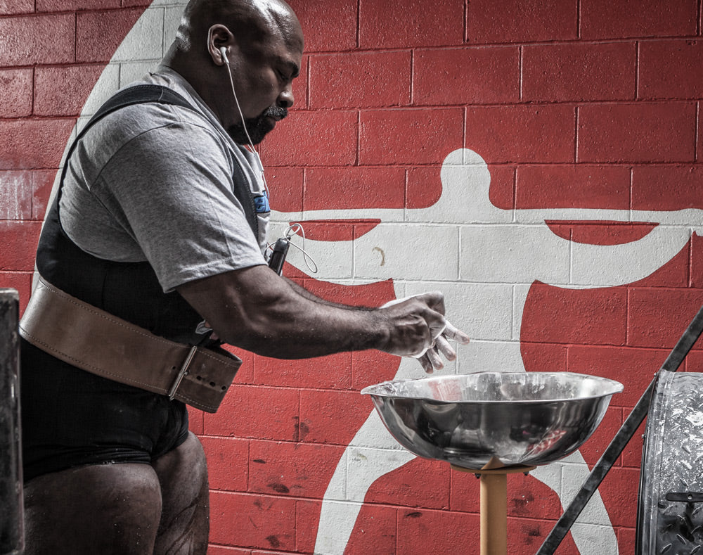 picture of trainerusing chalk bowl