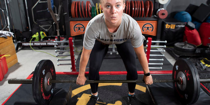 athlete bend in the deadliftathlete bend in the deadlift