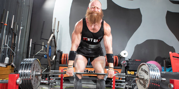strain while deadlift