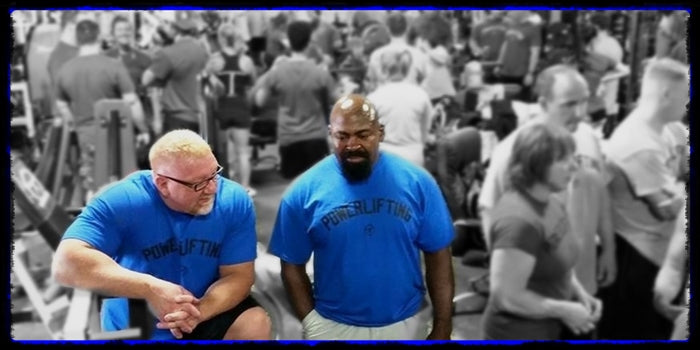 Gogginsforce team deadlift party &amp; my first 700 pull in over a year.