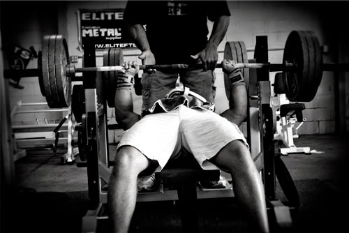 Monday raw bench against chains