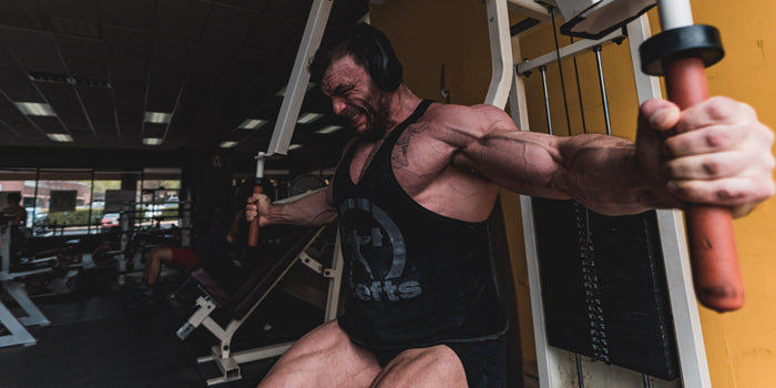 Powerlifting for the Bodybuilder — Huge Pecs