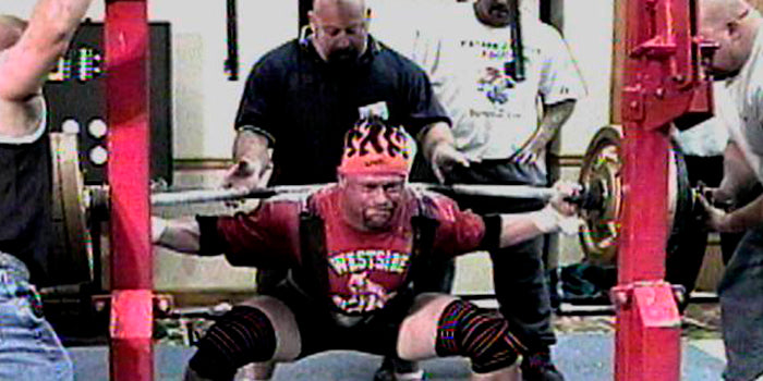 louie simmons spotting chuck in squat