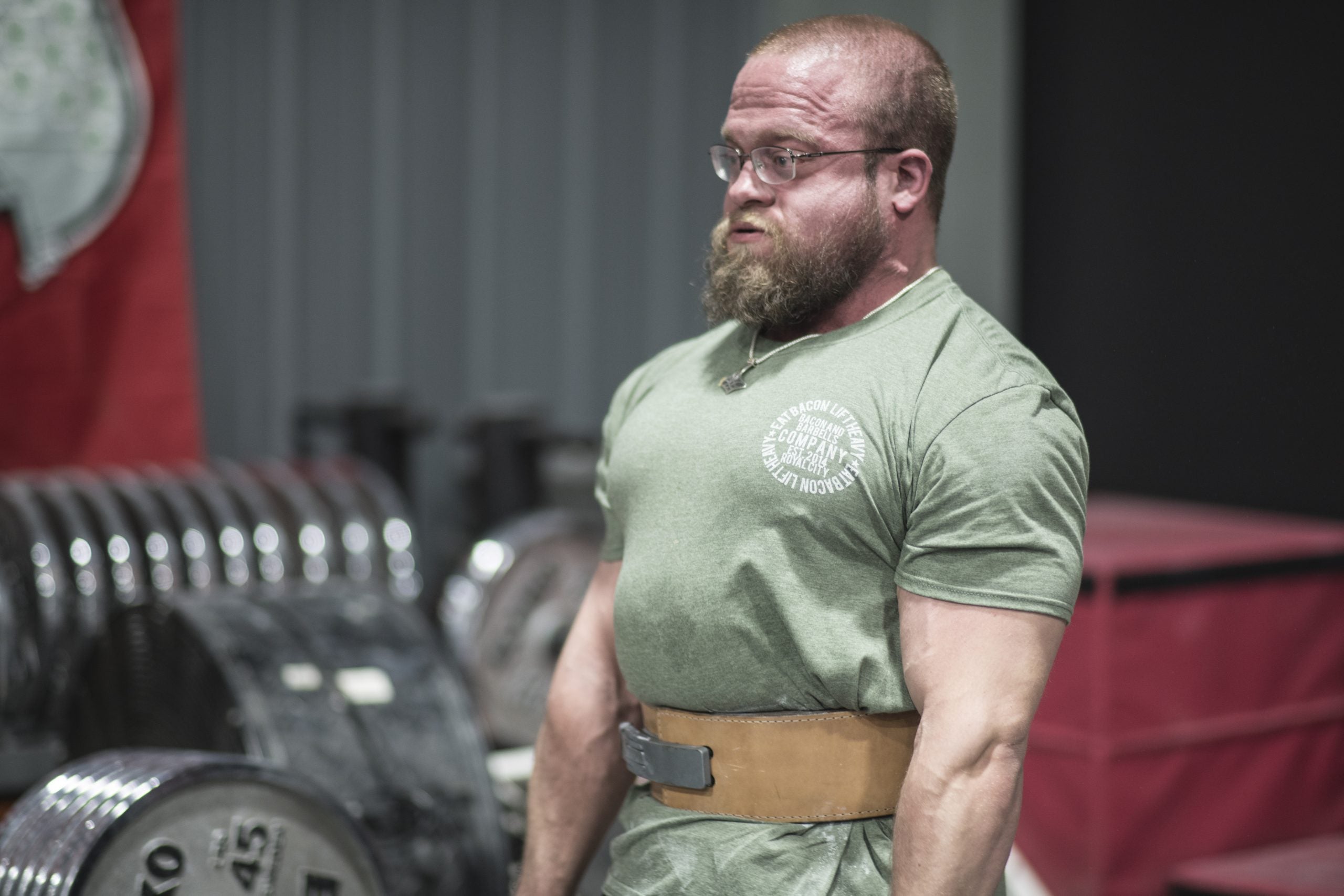 Beltless Deadlifts Are The Bestest