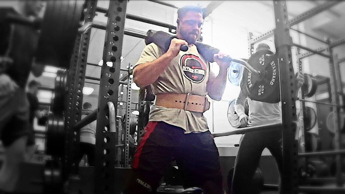 3 Ways to Organize Max Effort Training for the Raw Lifter