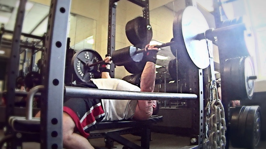 Dynamic Effort Bench Wk1: 8x3 w/ Chains, &amp; Shoulder Saver Pad Benching