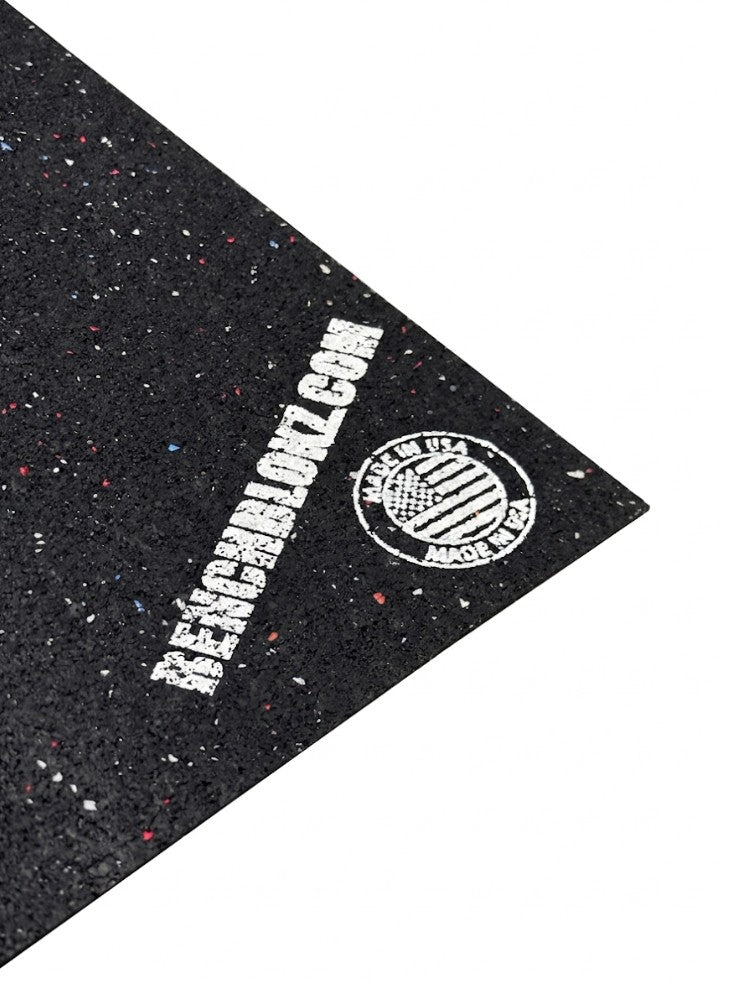 up close picture of the BenchBlokz BenchSkinz logo