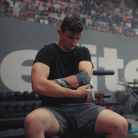 picture of using compression floss on the forearm