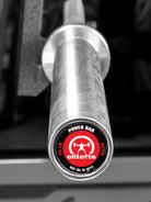 end cap close up of elitefts power bar