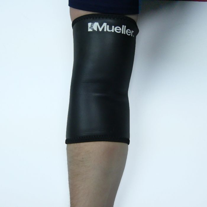 Mueller Sports Medicine Football Professional Elbow Sleeve Regular Durable