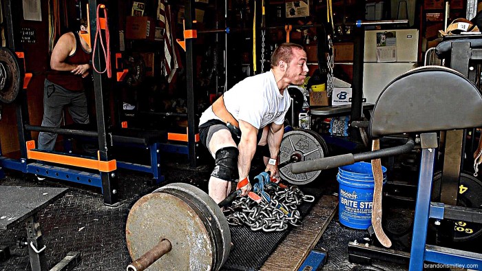 Deficit Sumo Deadlifts vs Chains (w/VIDEO)