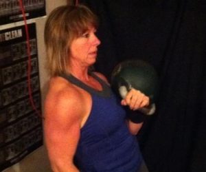 Throw Back Thursday Kettlebell Training ! (w/video's)