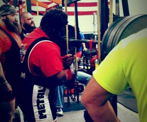 Nate McLaughlin 805 Raw squat with video