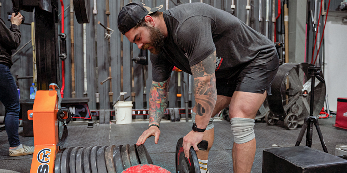 The Ultimate Manual for the Suitcase Deadlift - Steel Supplements